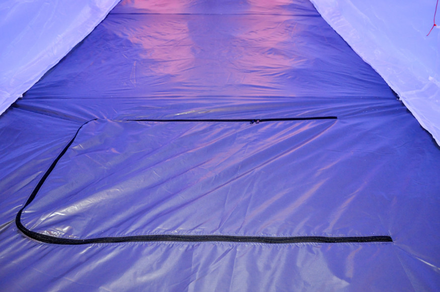 Палатка Век Байкал-4М Лайт трехслойная