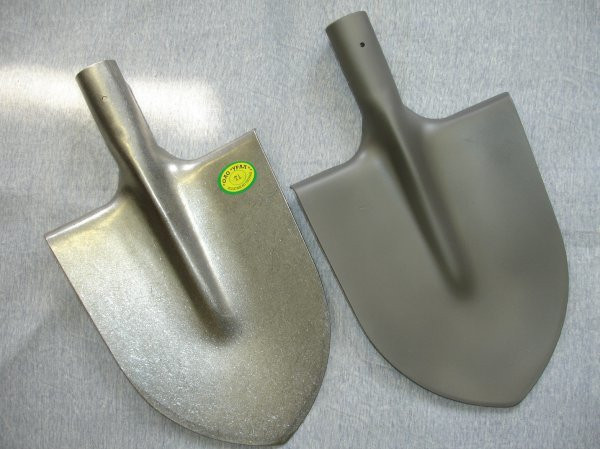 Лопата большая штыковая титановая